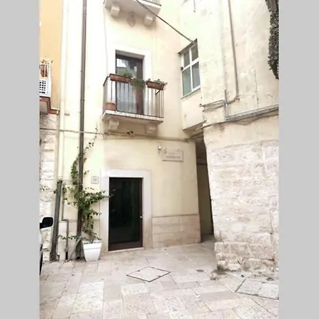 Corte Middorusso בארי